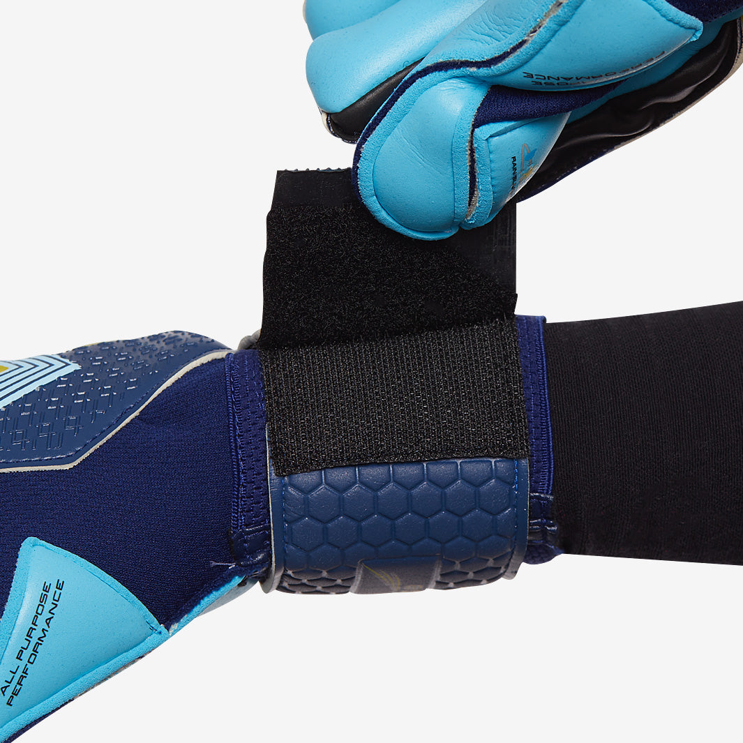 Sells Silhouette Illuminate Guard - Mens GK Gloves - Negative Cut